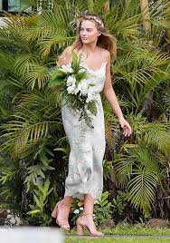 David's bridal offers stunning women's dresses for weddings in maxi, cocktail, beach & more styles! Celebrity Wedding Guests What The A List Wears To Weddings