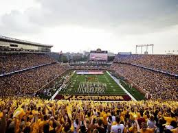 University Of Minnesota Golden Gopher Football At Tcf Bank Stadium Photo Allposters Com University Of Minnesota Minnesota Golden Gophers Football Twin Cities Minnesota
