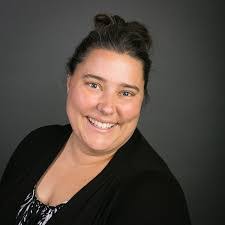 Nicole Saltzman's Instagram, Twitter & Facebook