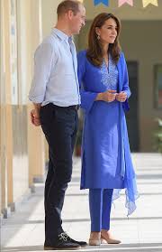 Gyula káté (born 1982), hungarian amateur boxer. Kate Middleton S 5 Best Looks On Tour In Pakistan Dress Like A Duchess Kate Middleton Outfits Pakistan Dress Kate Middleton Dress