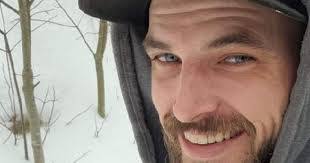 Daniel Comeau's Instagram, Twitter & Facebook