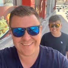 Gary Williamson (@Gary_Williams0n)