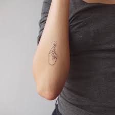 Jess Chen On Instagram Cross Those Fingers Lovely Meeting Ya Danielasings Last Tattoo Of The Week He Tattoos Tattoo Of A Hand Fingers Crossed Tattoo