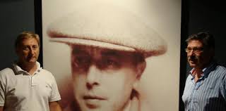 Exposición sobre Joaquín Ortiz en la casa de Cultura de Llanes. Asturias  Mundial