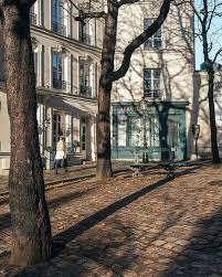 Le Bateau Lavoir Place Emile Goudeau Paris France Trip