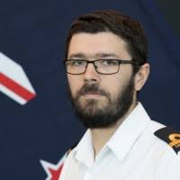 2100+ profils pour “Edie”