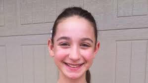 Katie Francis's Instagram, Twitter & Facebook