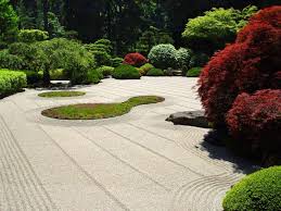 The Japanese Sand Garden Has Gravel Beds Raked Into Ripple Patterns Of Graceful Simplicity Inner Pe P Zen Rock Garden Japanese Garden Outdoor Gardens Design