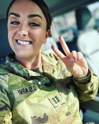 Amber Rutter's Instagram, Twitter & Facebook