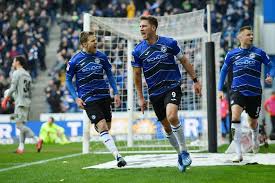Die arminen are eager to escape the relegation zone, and seeing that the visitors head into saturday's football game with the lack of motivation, home win. Arminia Bielefeld Spiel Heute Alter Vermogen
