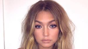 While it was just yesterday that we were reeling over her sister, gigi hadid's, darker, brunette braid (accompanied by a brightly colored power suit, mind you), it's now bella's new hair color. Gigi Hadid Dyes Hair Dark Bronde Teen Vogue