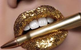 Gold Bullet For The Glitter Obsessed Tag A Friend Who Would Love This Shop Glitters Link In Bio Fabulous Rtist Lumax P Glitter Lips Lipstick Art Lip Art