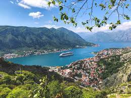 Montenegro ranges from high peaks along its borders with serbia, kosovo, and albania, a segment of the karst of the western balkan peninsula, to a narrow . Sehenswurdigkeiten In Montenegro Highlights Tipps