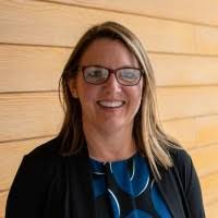 Barbara Pratt's Instagram, Twitter & Facebook