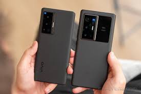 vivo X70 Pro+ vs. vivo X70 Pro comparison