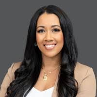 Danielle Stanek's Instagram, Twitter & Facebook