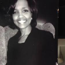 Vonda Mays's Instagram, Twitter & Facebook