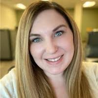 Angie Lauer's Instagram, Twitter & Facebook