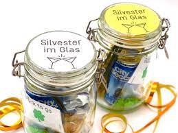 Die schönsten silvester geschenke für männer und frauen einfach online finden. Diy Idee Fur Ein Einfaches Gastgeschenk Oder Silvester Mitbringsel