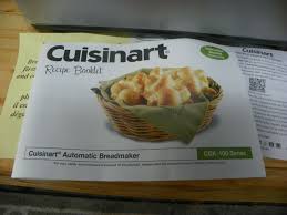 This bread making machine has 12 preprogrammed menu options, including three crust settings. Cuisinart Automatic 2 Lb Home Bread Making Machine Silver Cbk 100ss For Sale Online Ebay