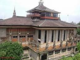 Keunikan dan ciri khas rumah adat bali berkaitan erat dengan konsep dan filosofi yang memiliki arti dan fungsi tertentu. Rumah Adat Bali Gps Wisata Indonesia