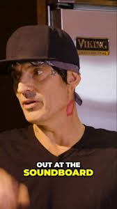 Tommy Lee On His Dad Realizing He Made It