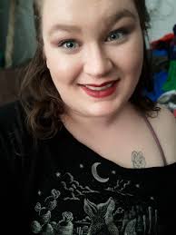 New to the area and looking for a Pure Romance rep 😁. Any consultants out  there??