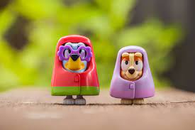 Гренни это аниматроник фокси granny фнаф полное прохожд. Grannies Bluey Bingo Figurines Bluey Official Website
