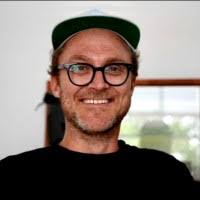 100+ "Andy Dickerson" profiles