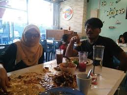 Puncak is a two to three hour drive from jakarta on the jagorawi toll road. Cancel Trip Ke Jakarta Dapat Makan Let S Seafood Shell Out Kat Puncak Alam Pun Ok Jepun Mari