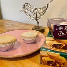 Eyes On The Pies... - Chelmsford Star - The Co-Operative