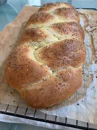 Golosa e scenografica, è un'alternativa alla classica torta salata. Treccia Salata Senza Glutine Glutenoutlab Ricette Senza Glutine