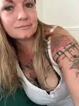 Lori Harmon (@thefknharmons04)