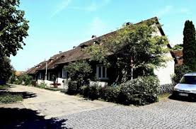 Informiere dich über neue kleine häuser zur miete in stuttgart. Immobilien In Stuttgart Kleine Hauser Finden Meist Schnell Kaufer Stuttgart Stuttgarter Zeitung