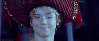 Remember Jeremy Sumpter From Peter Pan You Have To See What He Looks Like All Grown Up Peter Pan Movie Jeremy Sumpter Peter Pan Peter Pan 2003