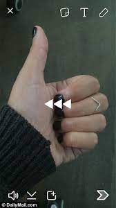 One of the more popula. Snapchat Adds Speed Effects To Videos Including Slow Mo And Fast Forward Daily Mail Online