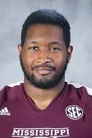 Damien Robinson's Instagram, Twitter & Facebook