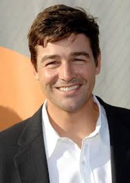 Kyle Chandler My Beloved Coach Taylor On Friday Night Lights Friday Night Lights Lovely Smile Charming Man