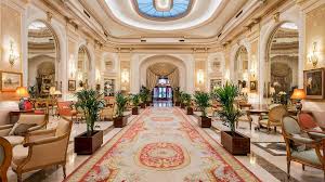 استرجاع "أموال الجزائر المنهوبة".. قصر رجل أعمال مسجون للبيع بـ100 مليون يورو