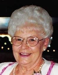 Maxine Hernandez's Instagram, Twitter & Facebook