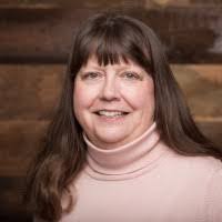 Dawn Hare's Instagram, Twitter & Facebook