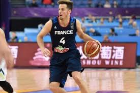 Le sélectionneur vincent collet a dévoilé ce jeudi la liste des 12 joueurs blessé, dans la liste des douze joueurs de l'équipe de france masculine de basket sélectionnés pour les jeux olympiques de tokyo. Basket Euro 2022 H Q La Liste Des 12 Bleus Retenus Pour Affronter Le Montenegro Et La Grande Bretagne Sport 365