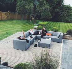 The back of the house leads straight to the pool credit: Youtuber Zoella Shows Fans Inside Her 1 7million Brighton Home Daily Mail Online