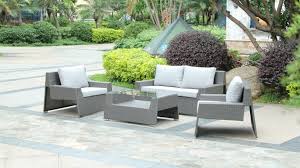 Profitez de l'été et des moments ensoleillés avec nos salons de jardin pas cher ! Salon Jardin 2 Fauteuils Table Et Canape Resine Tressee Tiruana Mobilier Moss