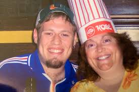 Fundraiser for Chris Vasseur by Christopher Stults : Veronica Vasseur's  End-of-Life Expenses