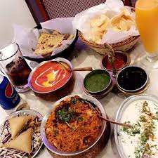 تجول معنا في جدة نعود بحذر Ar Twitter مطعم راج الهندي للأفراد والعائلات خصوصية تامة عبارة عن غرف مدودة بتلفاز الأكل طيب والخدمة جيدة الموقع التحلية بجوار قاليري سنتر جولات جده Https T Co U04cckrcww