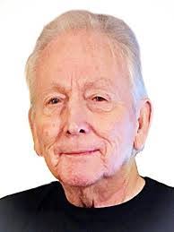 Jordan Hinkle's Instagram, Twitter & Facebook