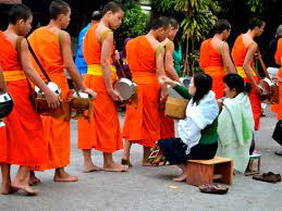 Alms Giving Ceremony | Luang Prabang Attractions | Viet Holiday Travel