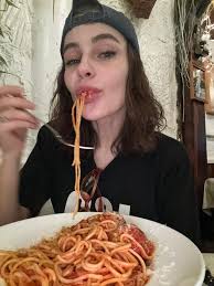 What does an Italian in New York?