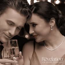 Clover Amber Pendant